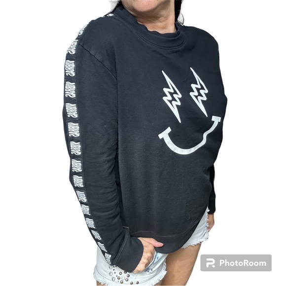 J Balvin Vibras by JBalvin x GEF’ black long sleeve sweatshirt sz S unisex - Picture 7 of 17